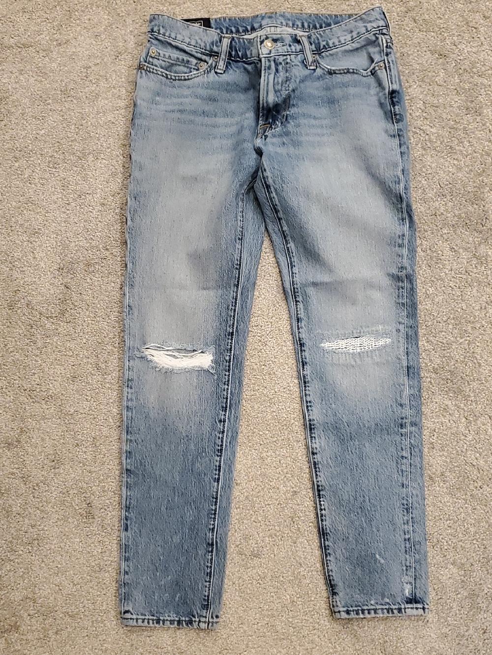 Abercrombie & Fitch - Felix super slim -distressing on leg